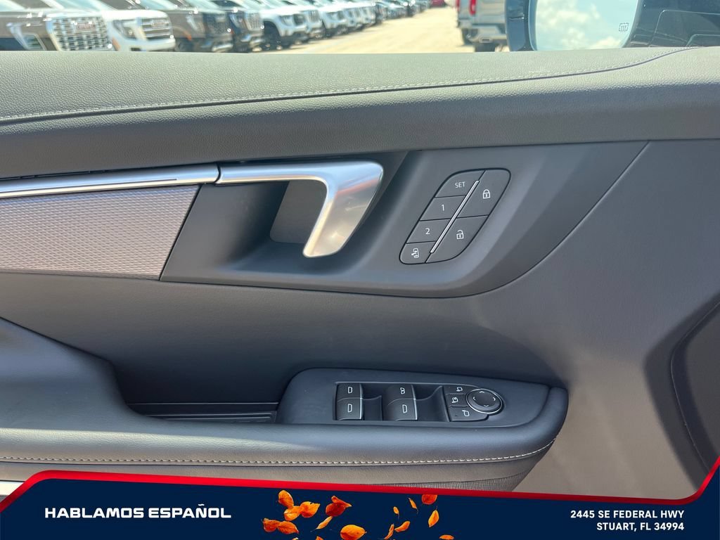 2026 Buick Enclave Sport Touring - Photo 23