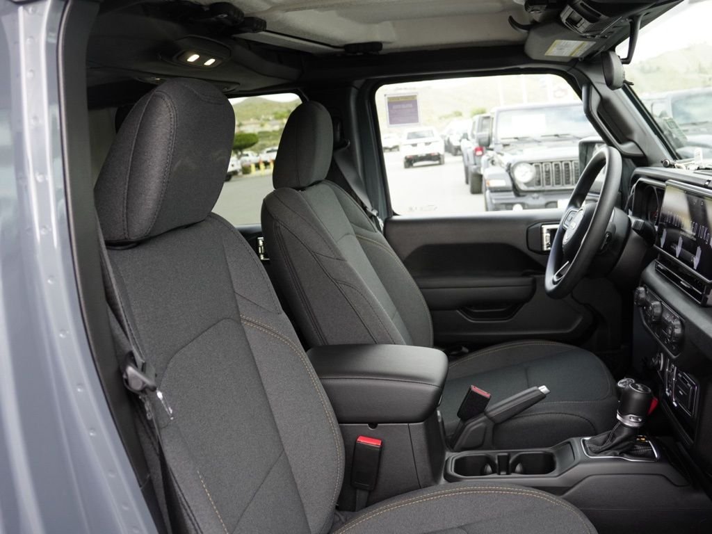 New 2026 Anvil Clear-Coat Exterior Paint Jeep Sport image 20