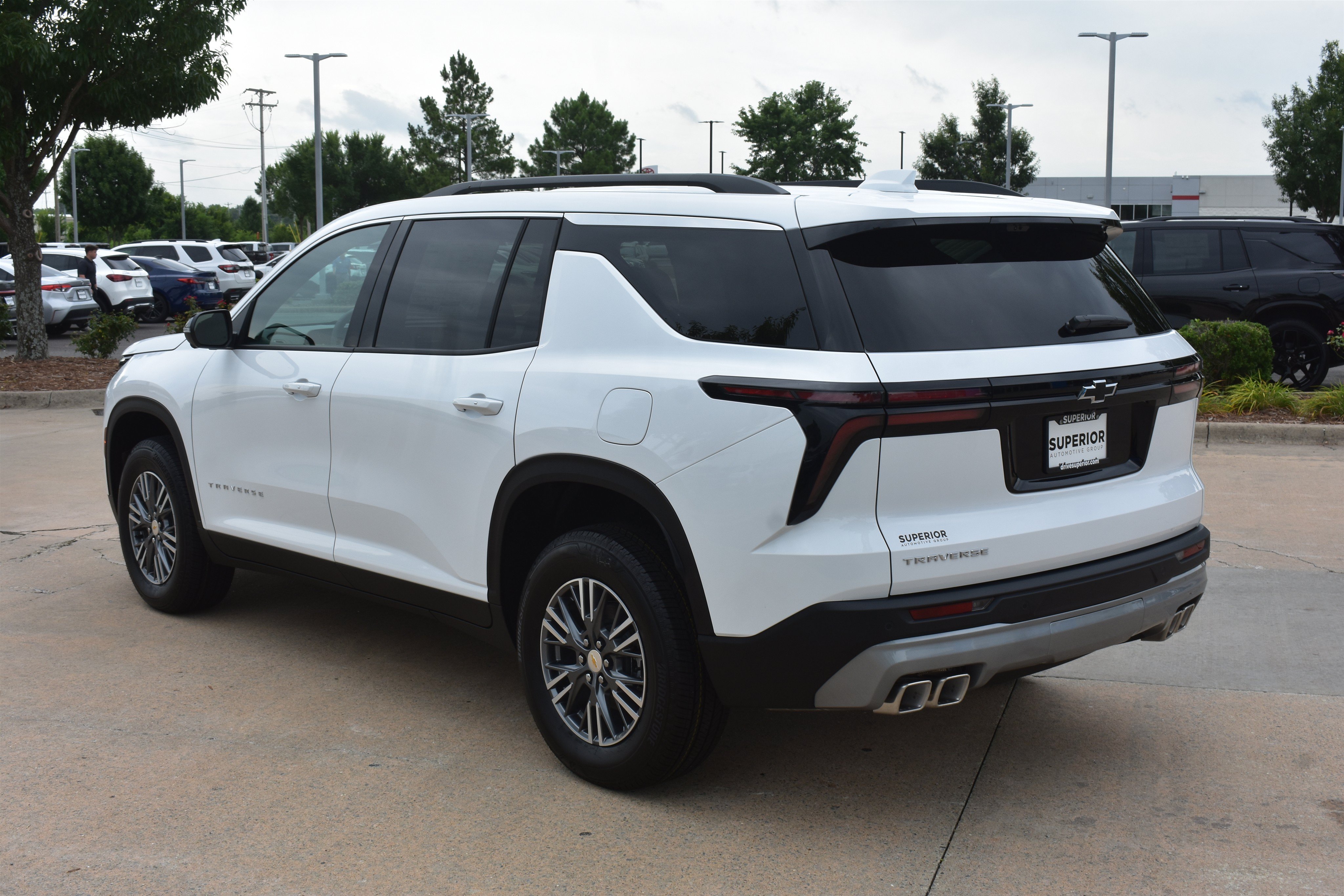 2026 Chevrolet Traverse LT - Photo 8