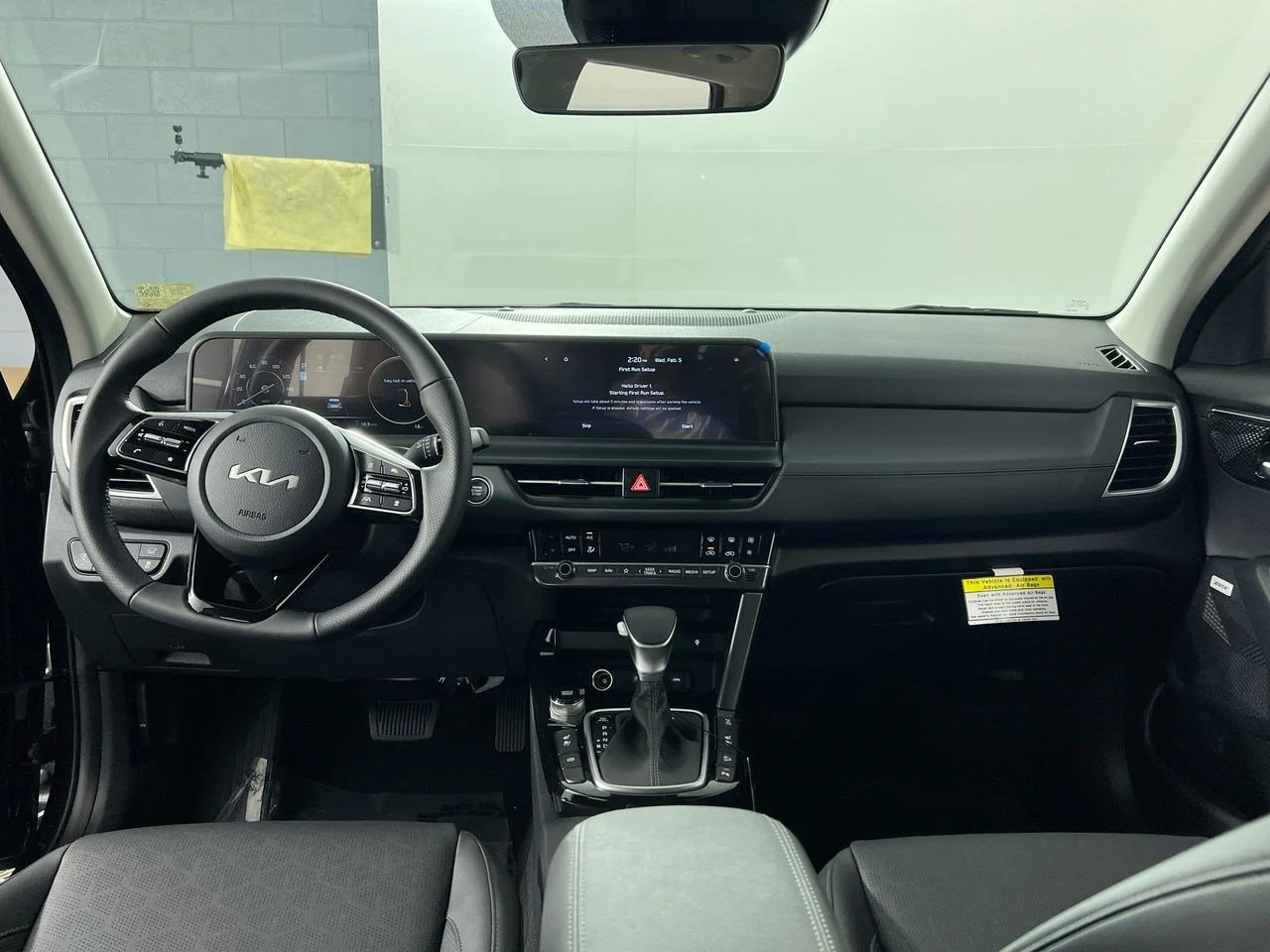 New 2026 Snow White Pearl Kia SX image 29