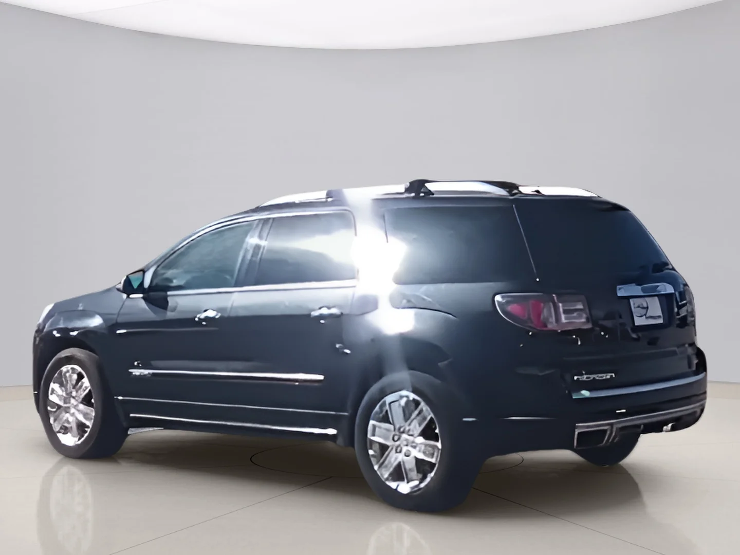 Used 2015 Black Gmc DENALI image 3