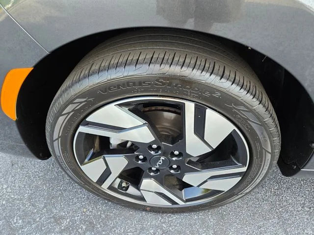 Used 2024 Gray Kia GT-Line image 26