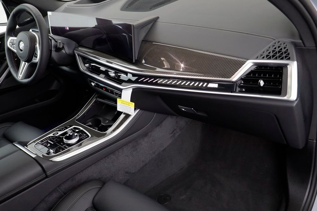 New 2026 Brooklyn Grey Metallic BMW M60i image 21