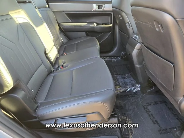 2025 Hyundai Santa Fe SEL - Photo 15