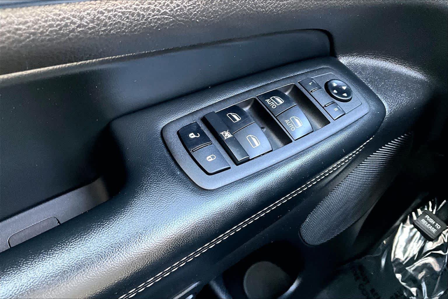 Used 2021 Slate Blue Pearlcoat Jeep 80th Anniversary image 37