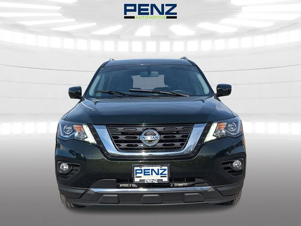 Used 2019 Nissan Pathfinder Platinum with VIN 5N1DR2MM8KC631124 for sale in Rochester, Minnesota