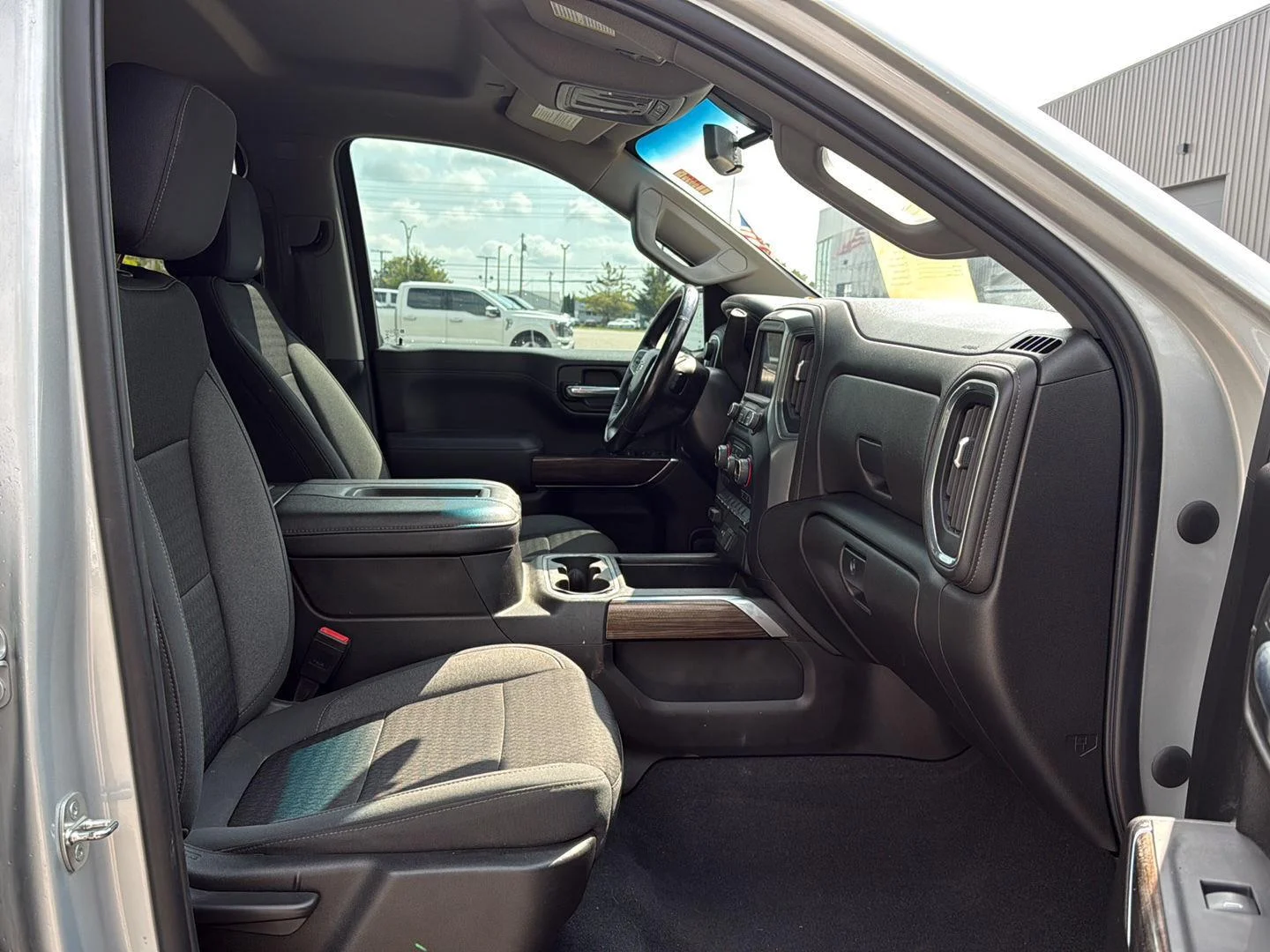 Used 2021 Silver Chevrolet RST image 12