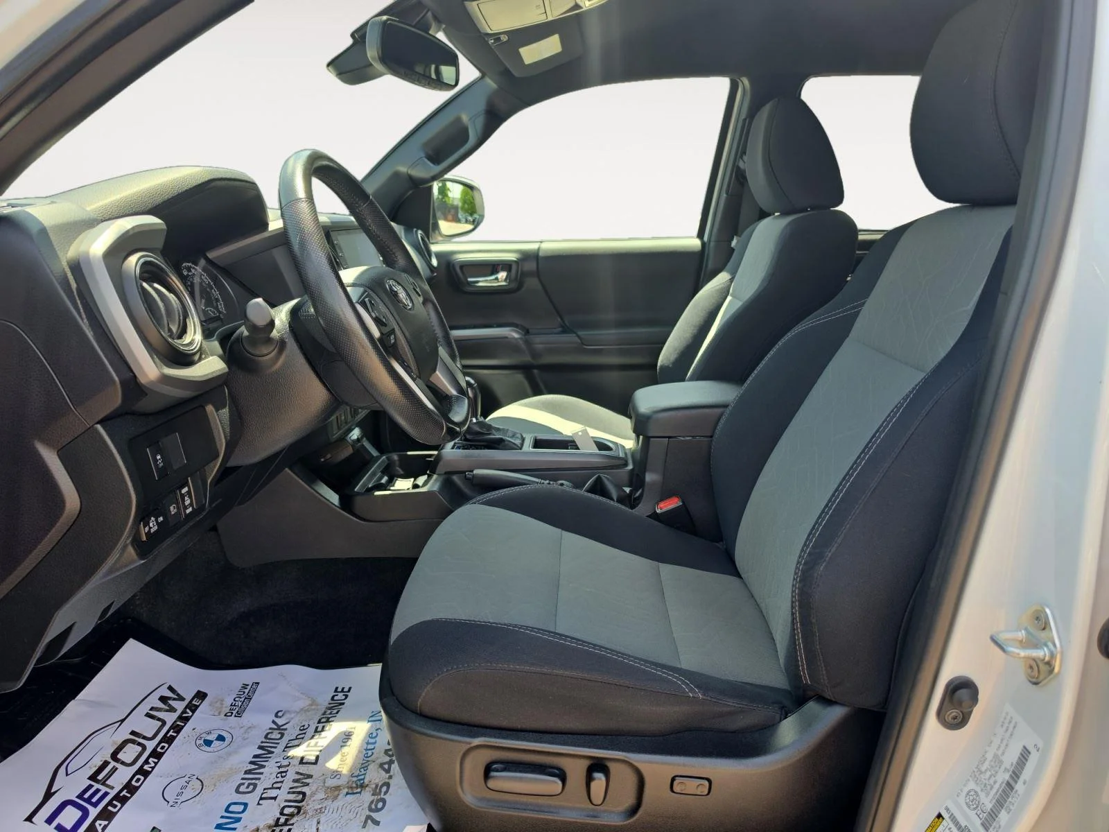 Used 2021 WHITE Toyota TRD Sport image 10