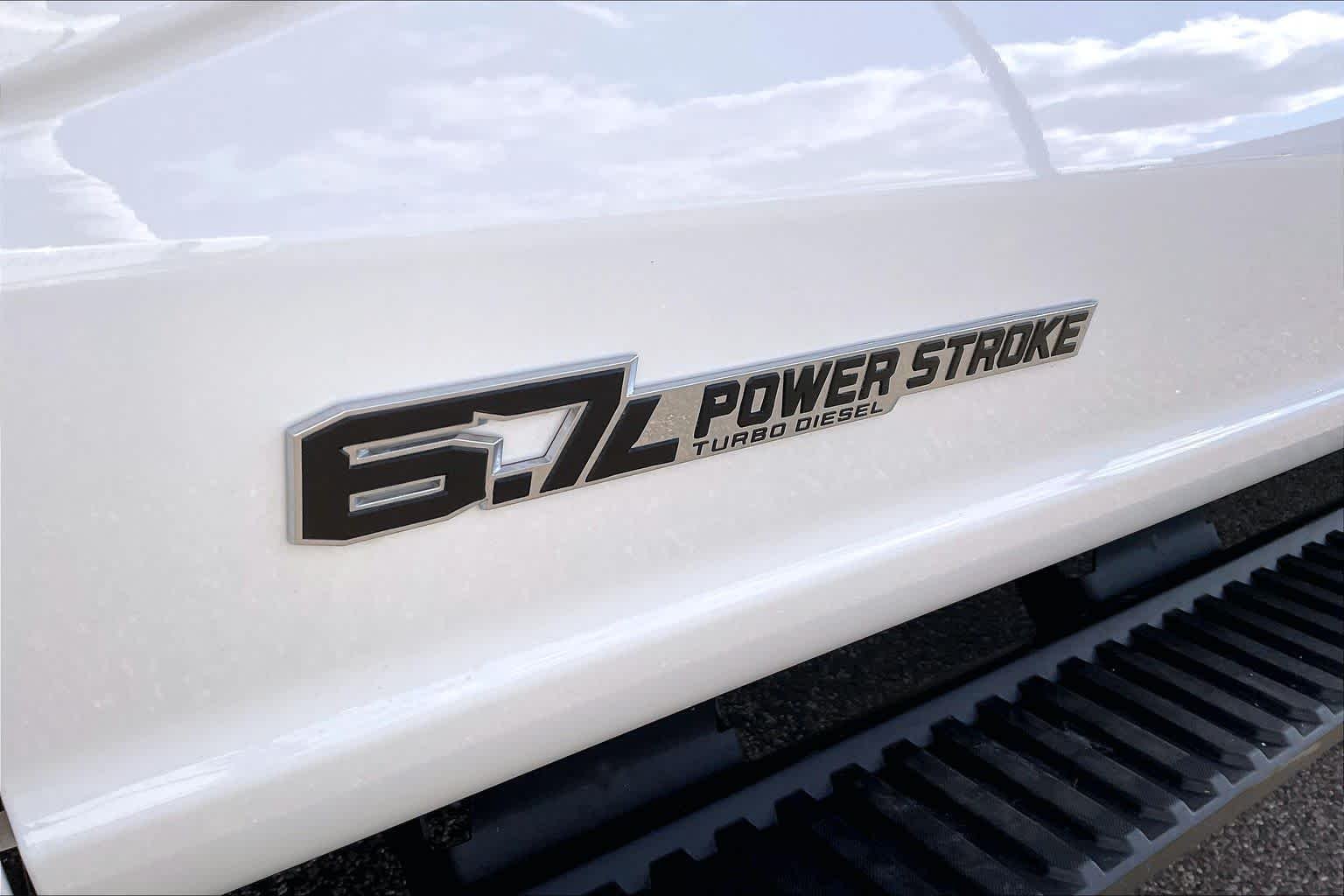New 2026 Z1/OXFORD WHITE Ford XLT image 15