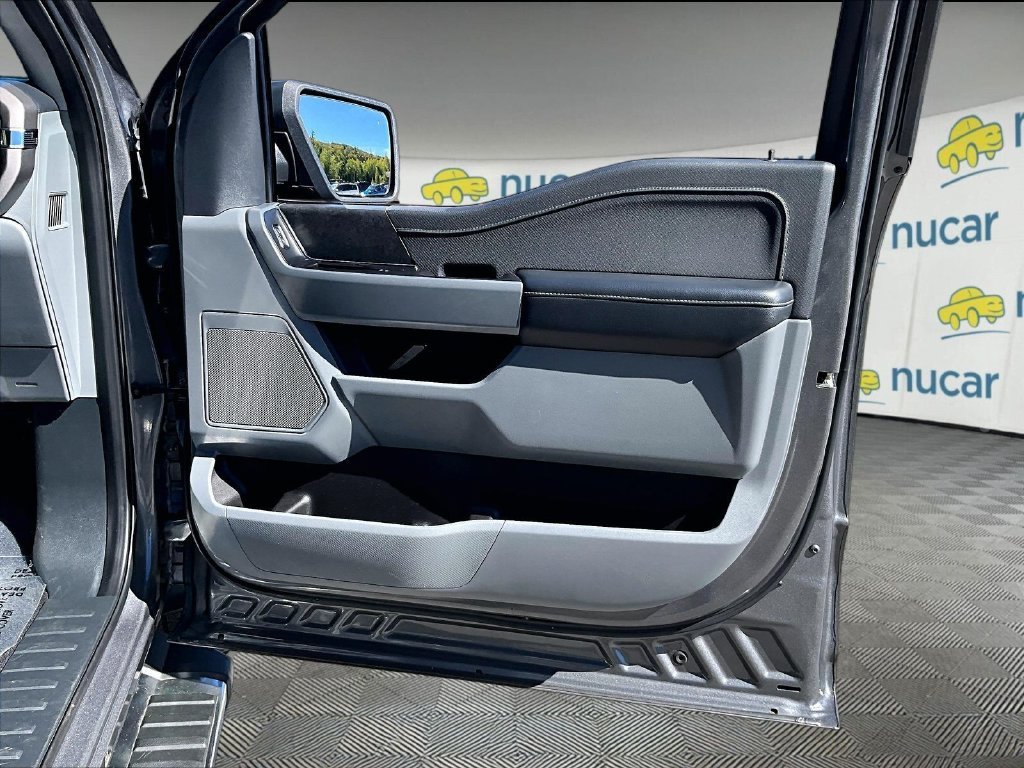 Used 2024 Gray Ford XLT image 12