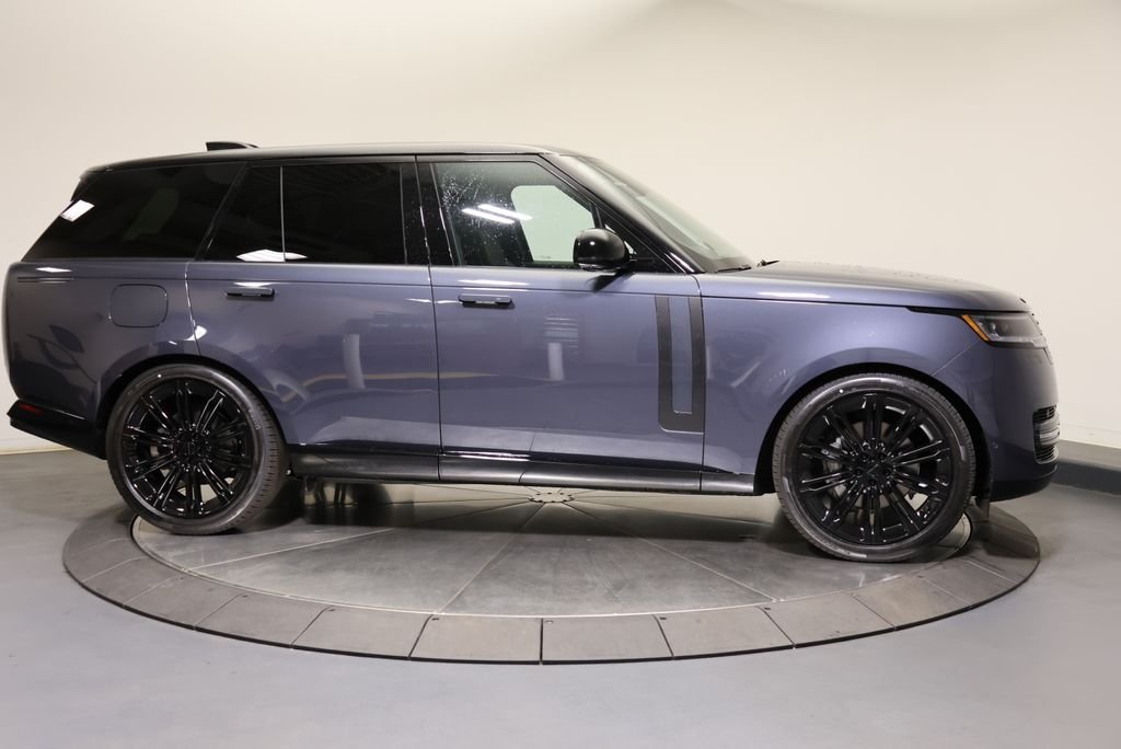 2026 Land Rover Range Rover SE - Photo 6