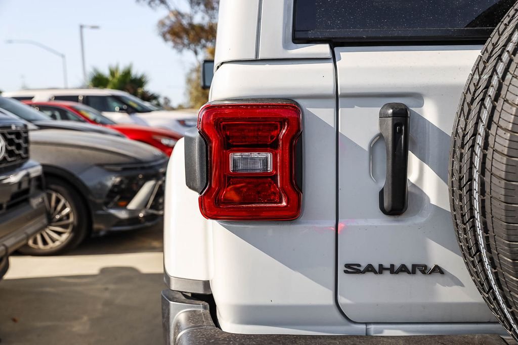 2025 Jeep Wrangler 4-Door Sahara - Photo 7