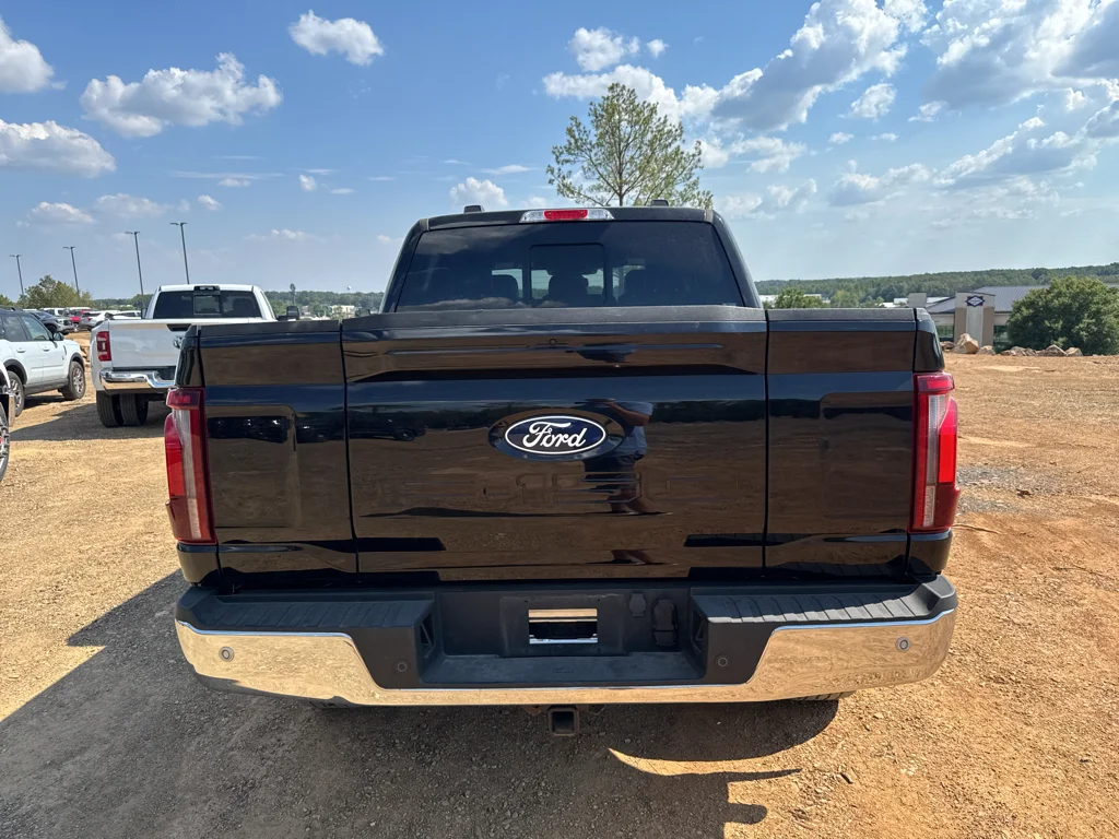 Certified Used 2025 Agate Black Metallic Ford LARIAT image 6