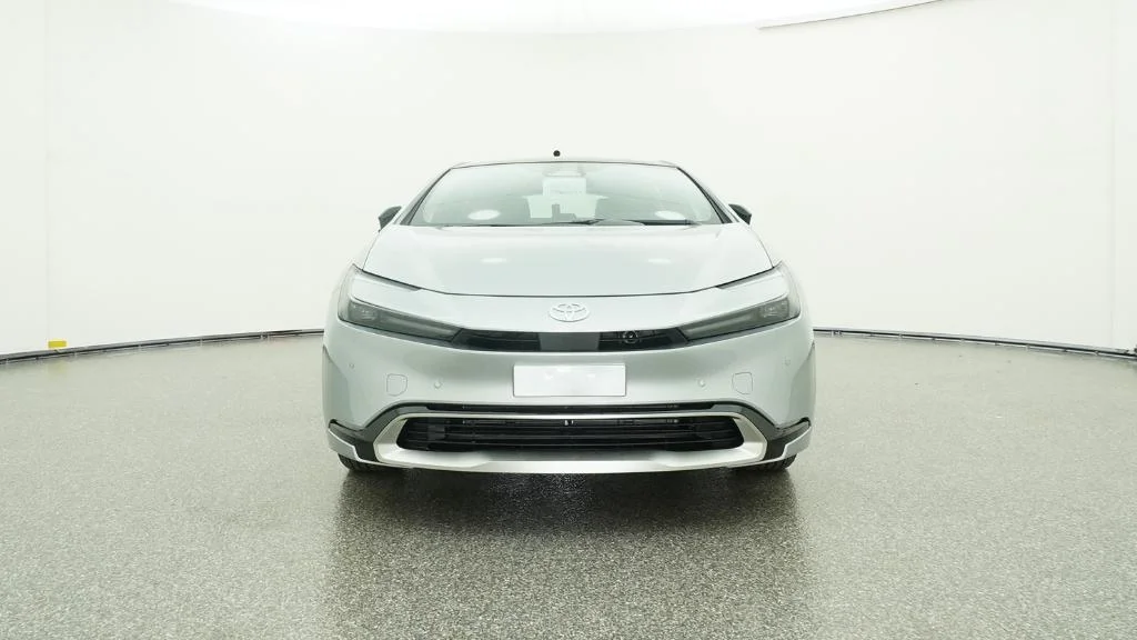 New 2026 Cutting Edge Toyota XSE image 3