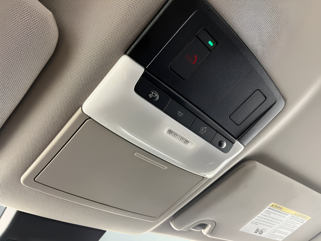 2025 Nissan Altima SV - Photo 24