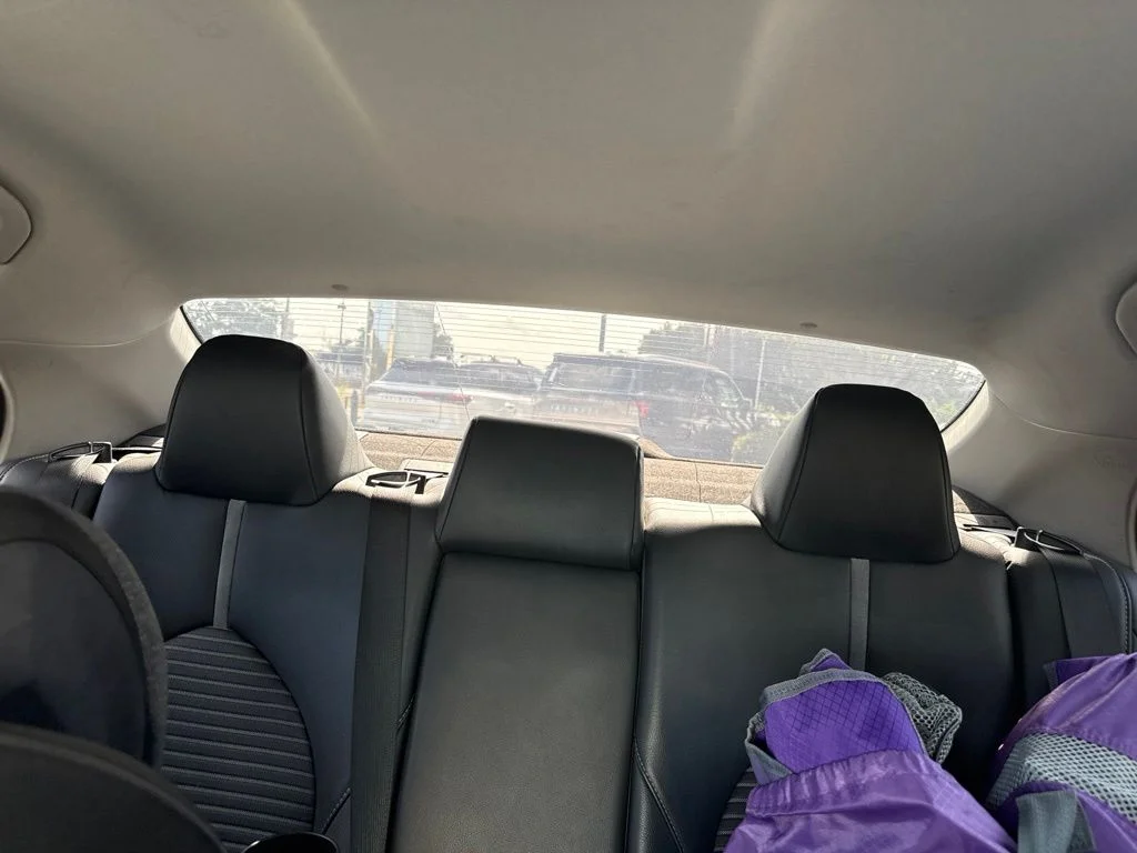 Used 2018 White Toyota SE image 16