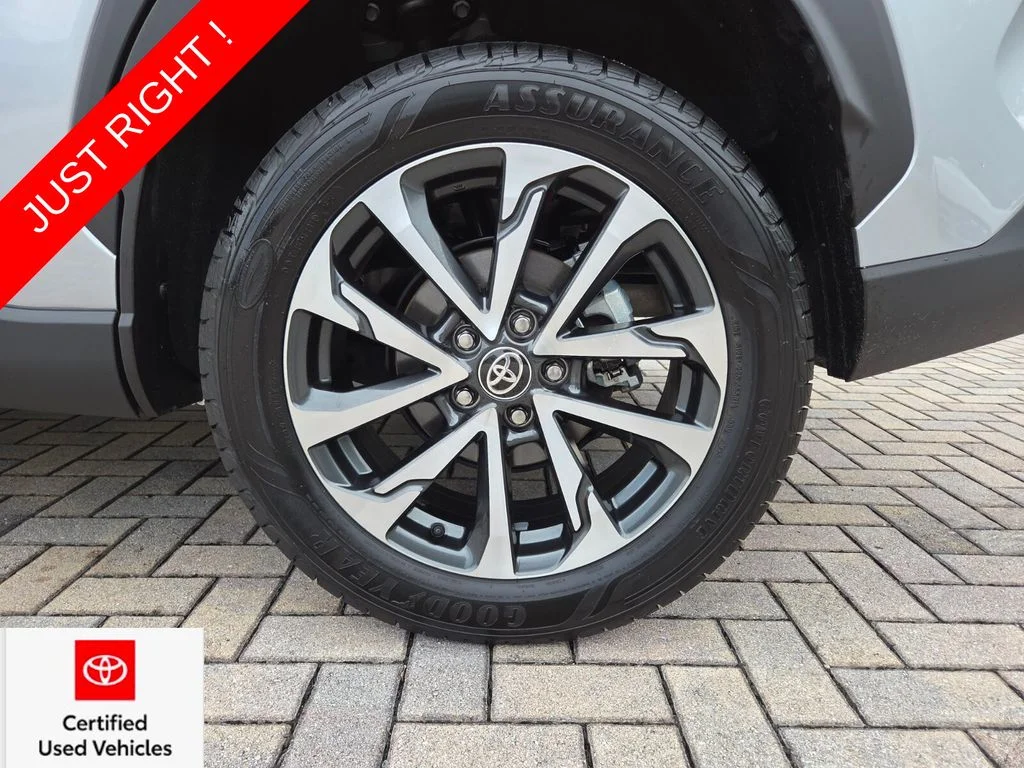 Certified Used 2025 Silver Toyota XLE image 20