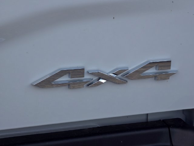 New 2026 Bright White Clear-Coat Exterior Paint RAM Tradesman image 24