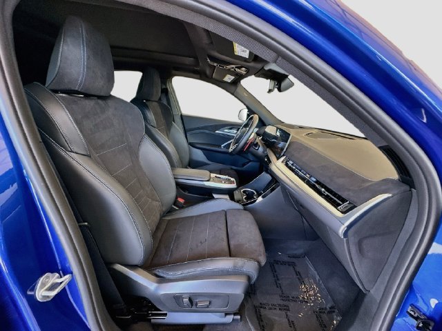 Certified Used 2025 Blue BMW M35i image 26