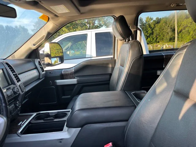 Used 2018 White Ford Lariat image 6