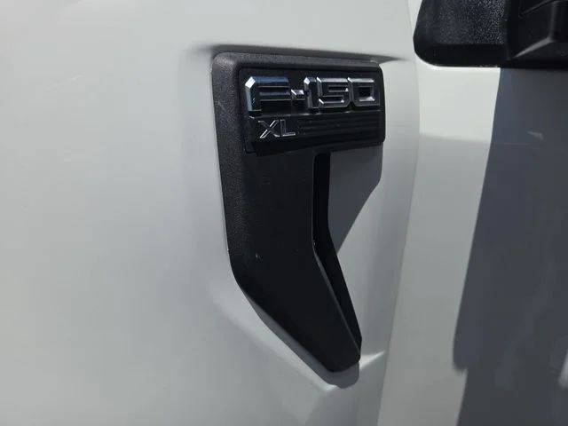Used 2022 White Ford XL image 32