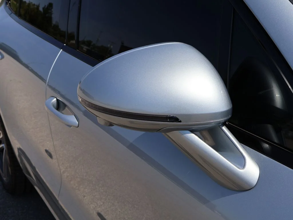 Used 2020 Dolomite Silver Metallic Porsche Turbo image 14