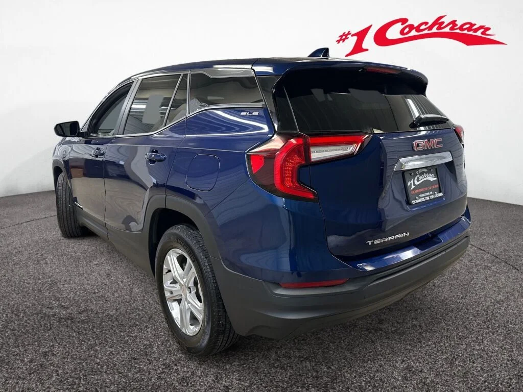 Used 2023 Marine Metallic GMC SLE image 20