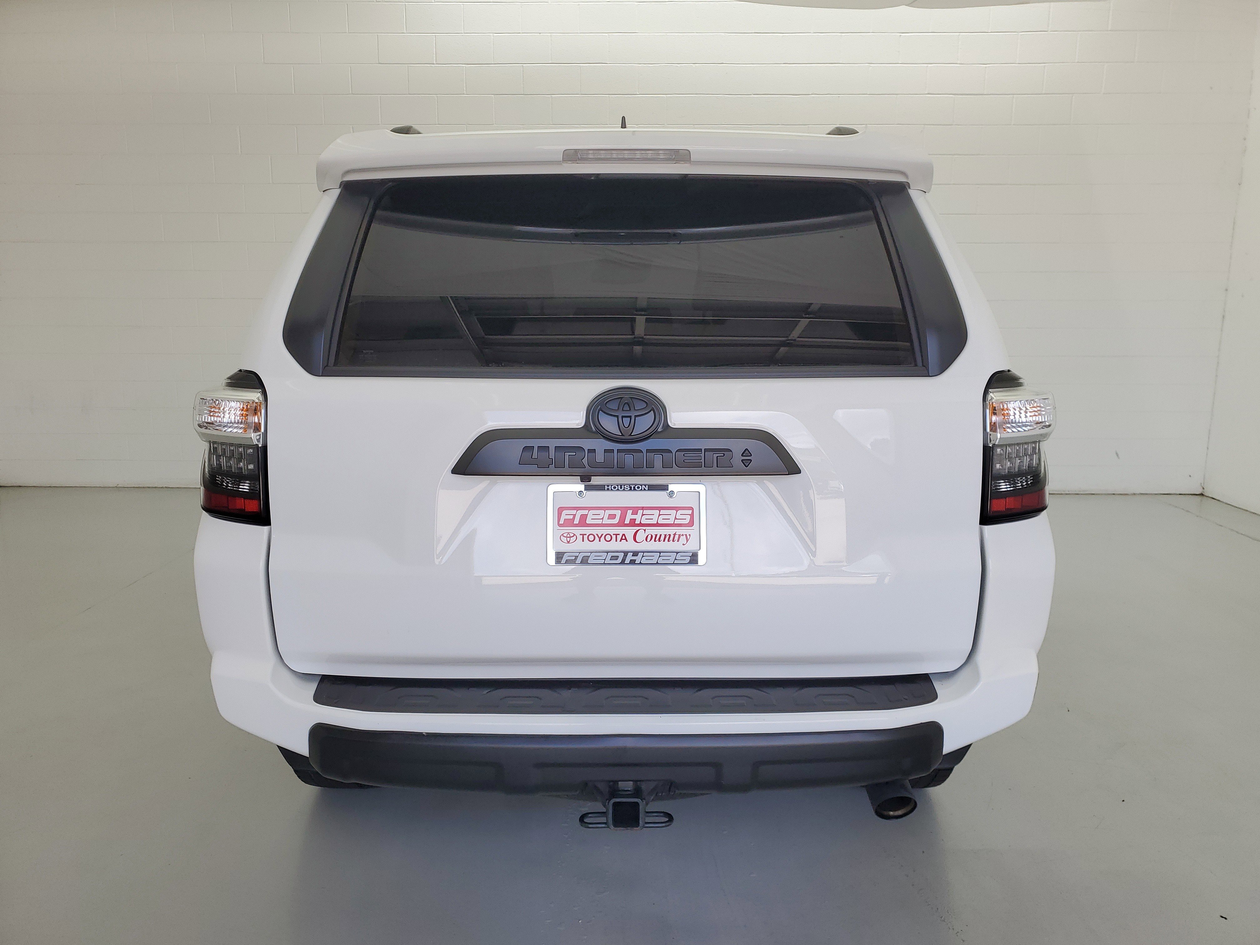 Used 2024 Ice Cap Toyota TRD Off-Road Premium image 6