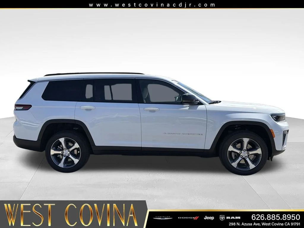 New 2026 Bright White Clear-Coat Exterior Paint Jeep Limited image 6