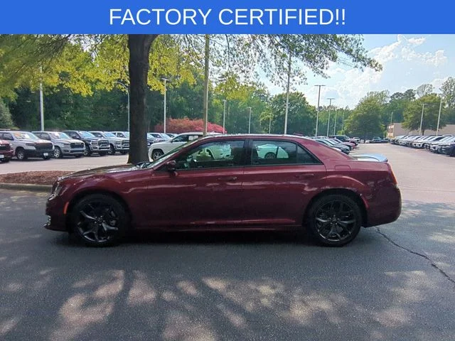 Used 2023 Red Chrysler S image 2