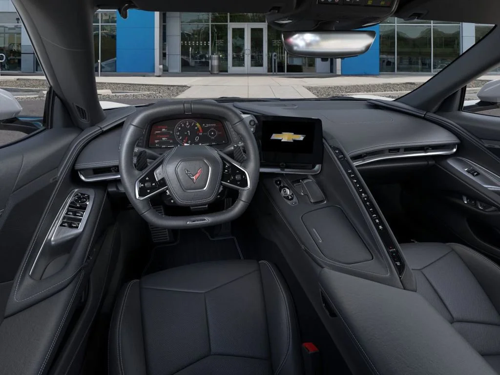 Used 2025 Arctic White Chevrolet 1LZ image 15
