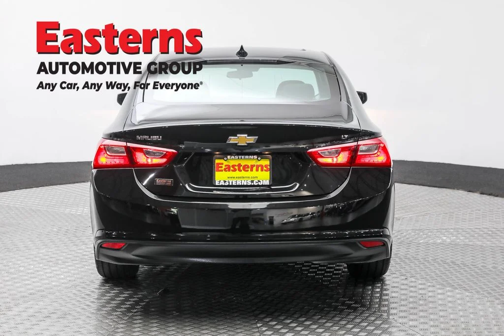 Used 2023 Black Chevrolet LT image 6