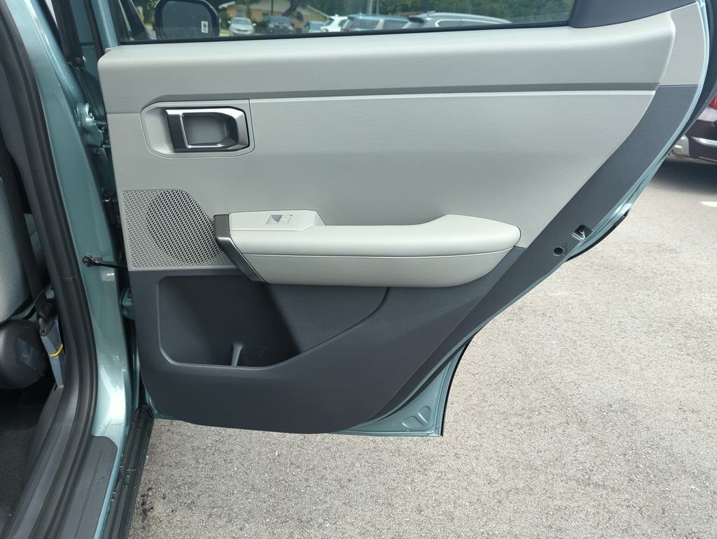 New 2027 Iceberg Green Kia S image 30