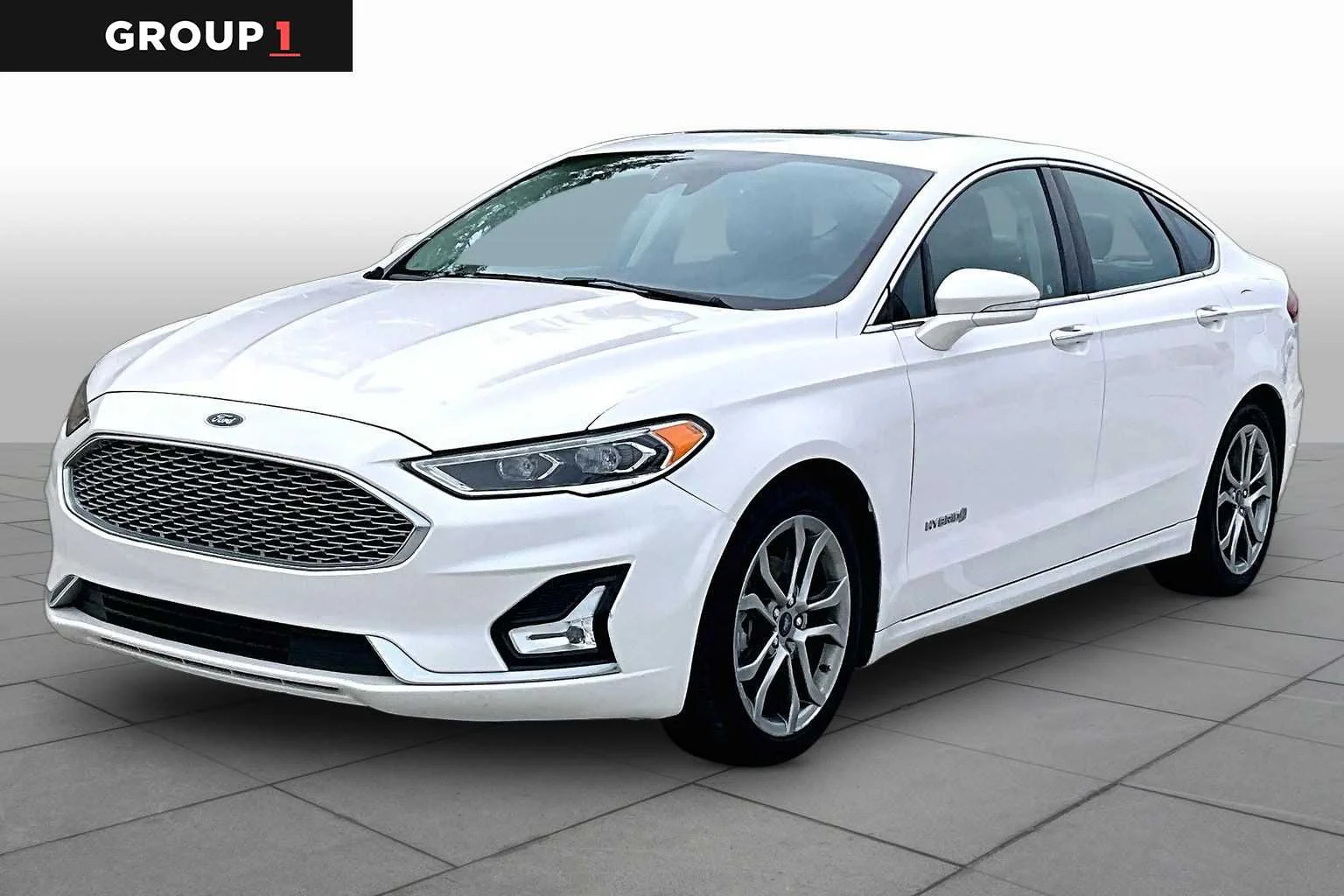 2019 Ford Fusion Titanium's photo