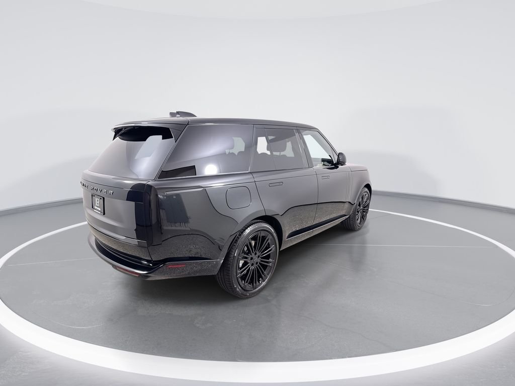 New 2026 Santorini Black Land Rover SE image 8