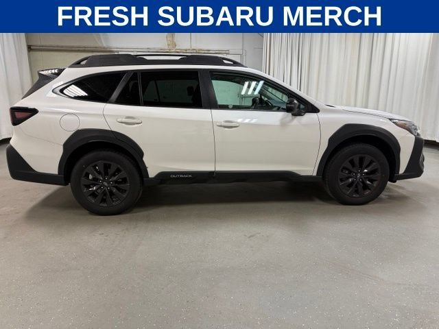 Used 2025 Crystal White Pearl Subaru Onyx Edition image 3