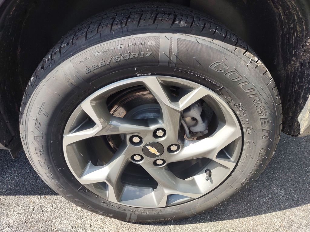 Used 2024 Red Chevrolet LT image 10