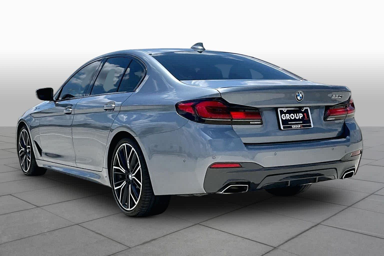 Used 2022 Bluestone Metallic BMW 530i image 12