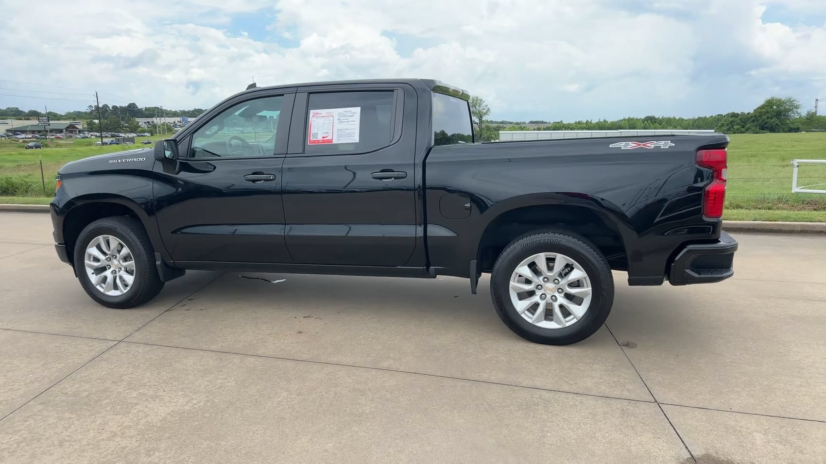 Used 2025 Black Chevrolet Custom image 6