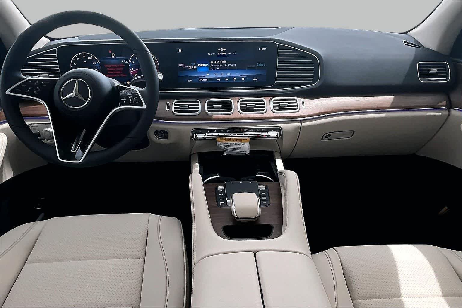 New 2026 Polar White Mercedes-Benz GLE 450 image 8