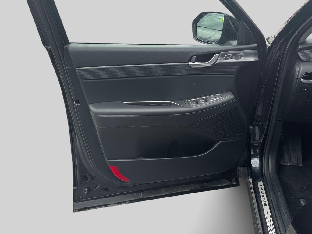 2024 Hyundai Palisade Limited - Photo 16