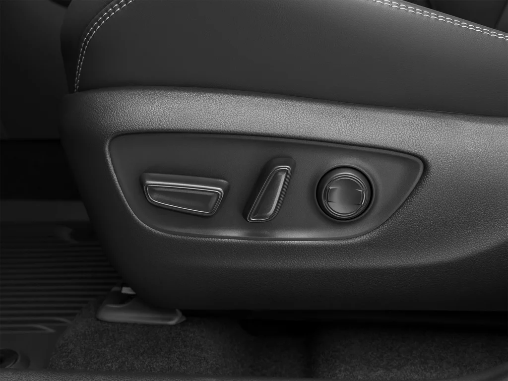 Used 2025 Silver Toyota XLE image 23