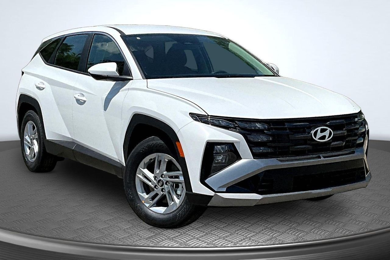 New 2026 White Hyundai SE AWD image 21