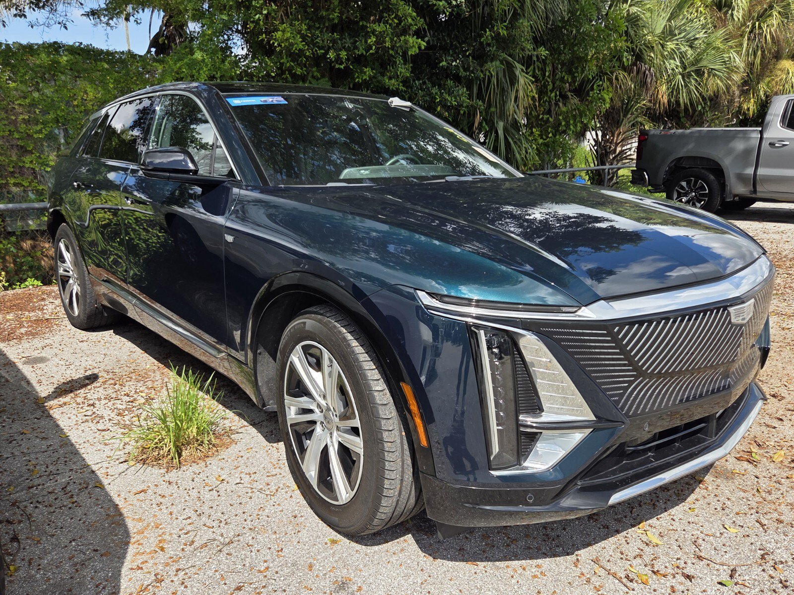 Used 2024 Emerald Lake Metallic Cadillac Tech image 2