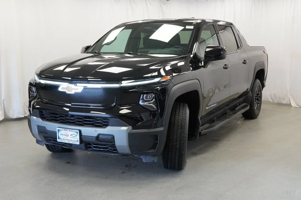 New 2026 Black Chevrolet LT - Extended Range image 3