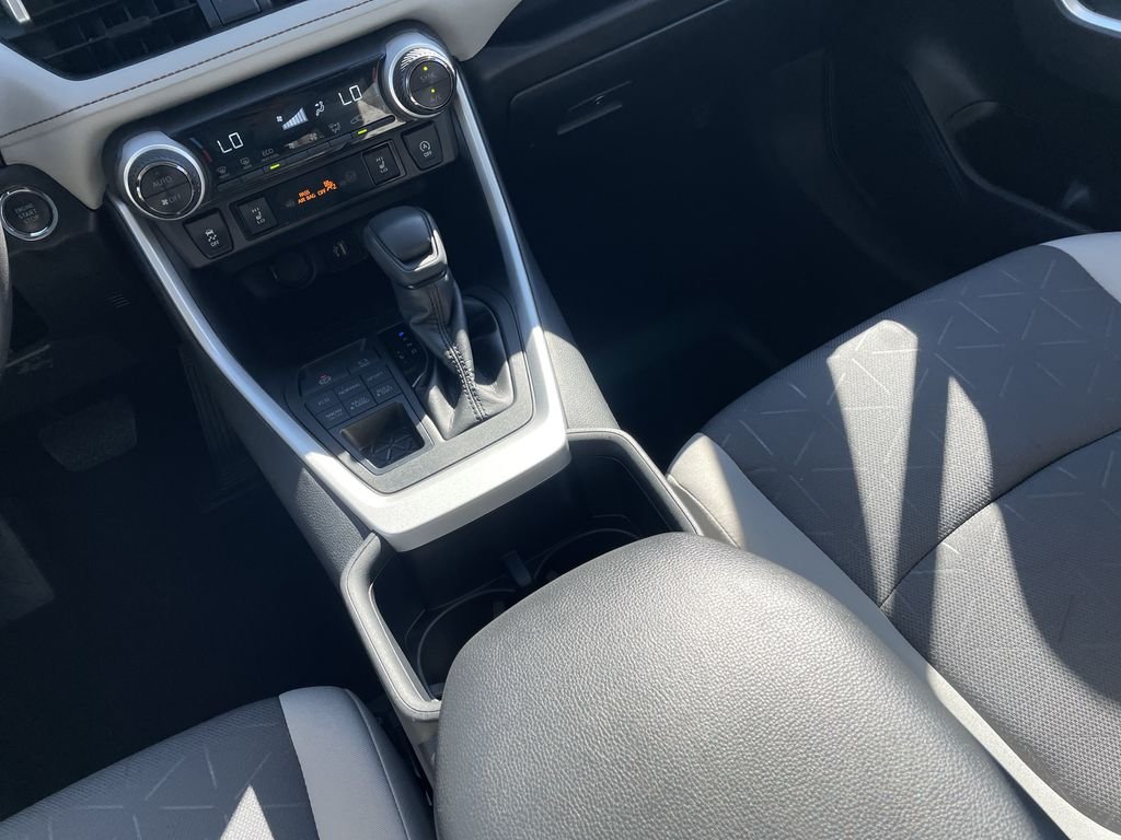 Used 2024 Black Toyota XLE image 21