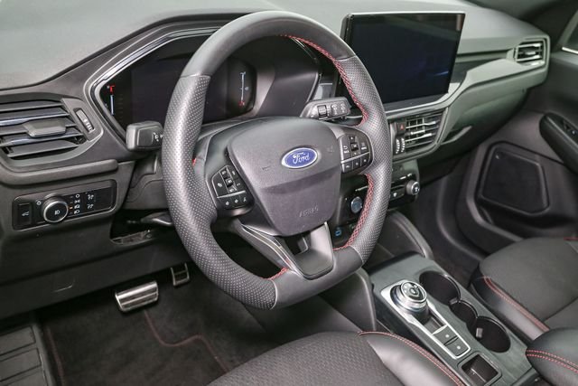 Used 2023 Silver Ford ST-Line Select image 19