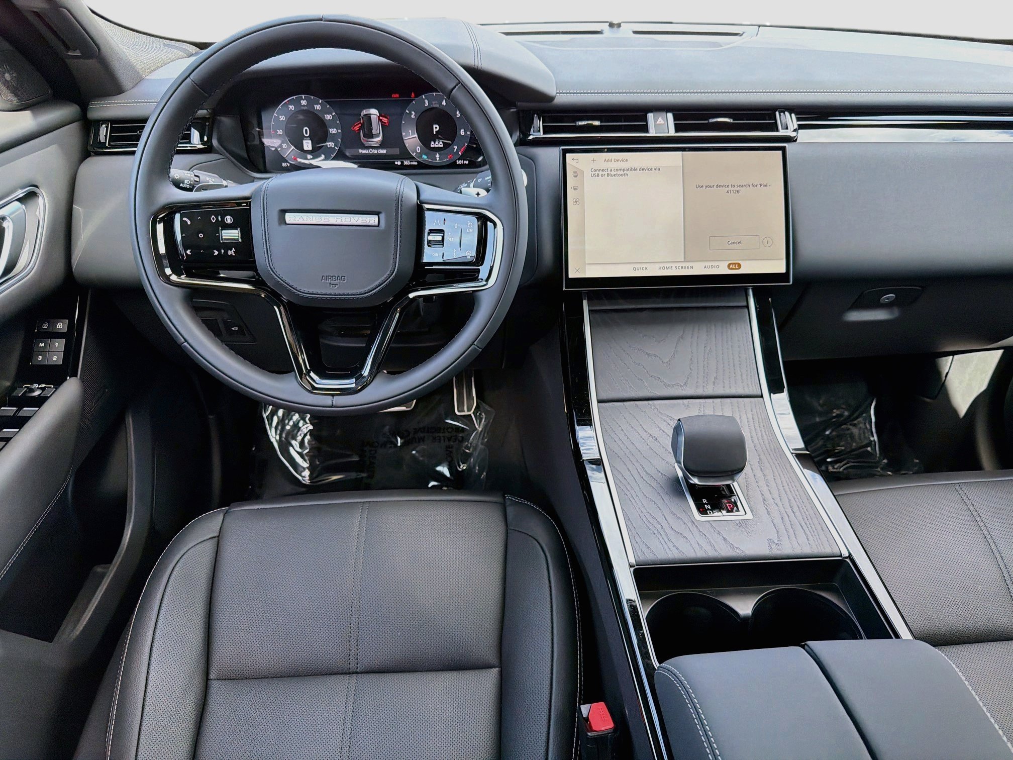 New 2026 Fuji White LAND ROVER  image 18
