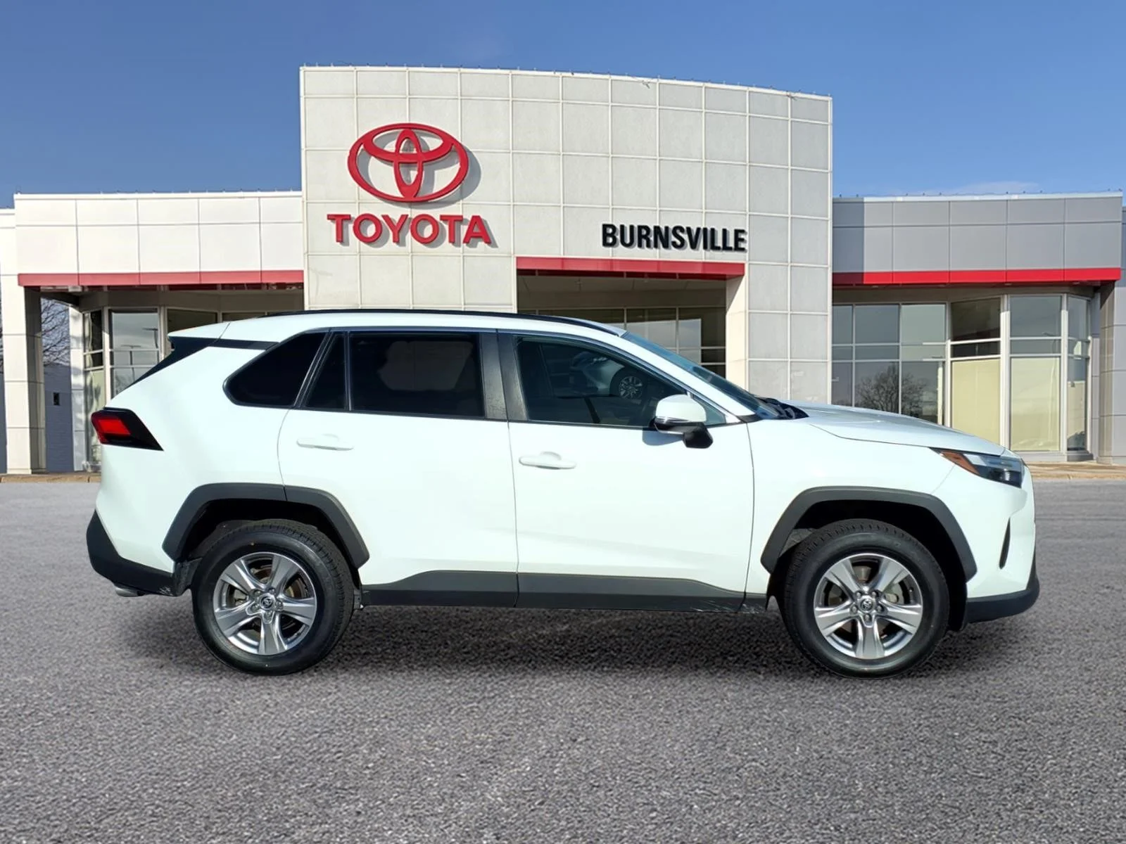 Certified 2022 Toyota RAV4 XLE with VIN 2T3P1RFV1NC312366 for sale in Burnsville, Minnesota