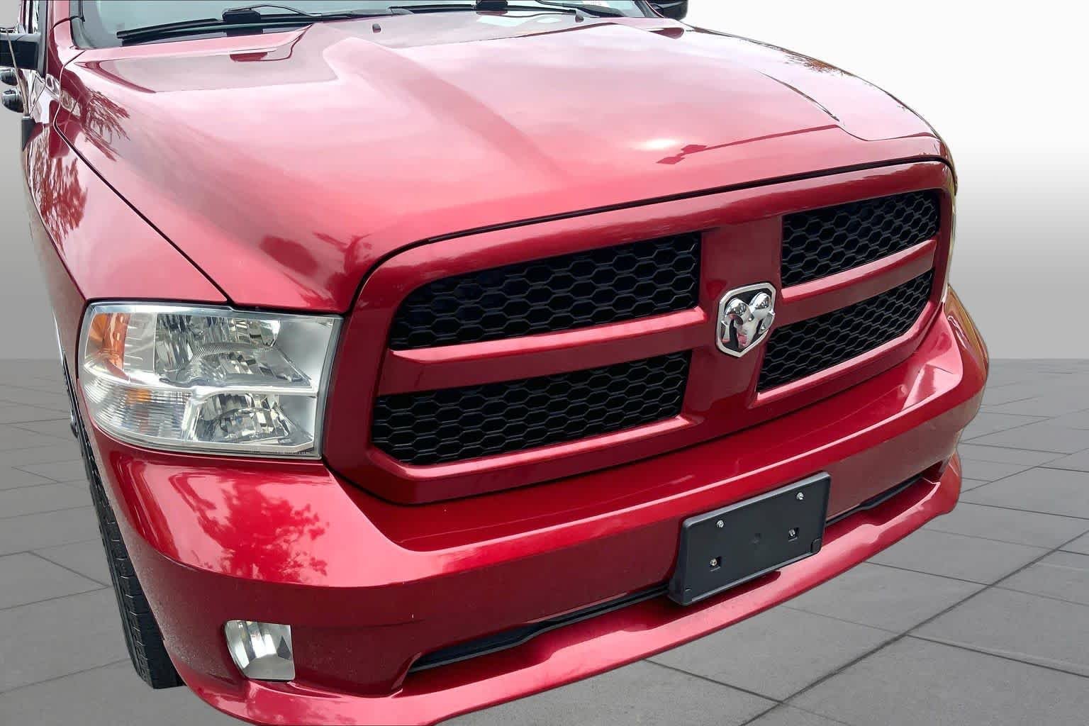 Used 2014 Deep Cherry Red Crystal Pearlcoat Ram Express image 27